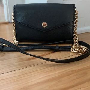 Black Michael Kors Crossbody